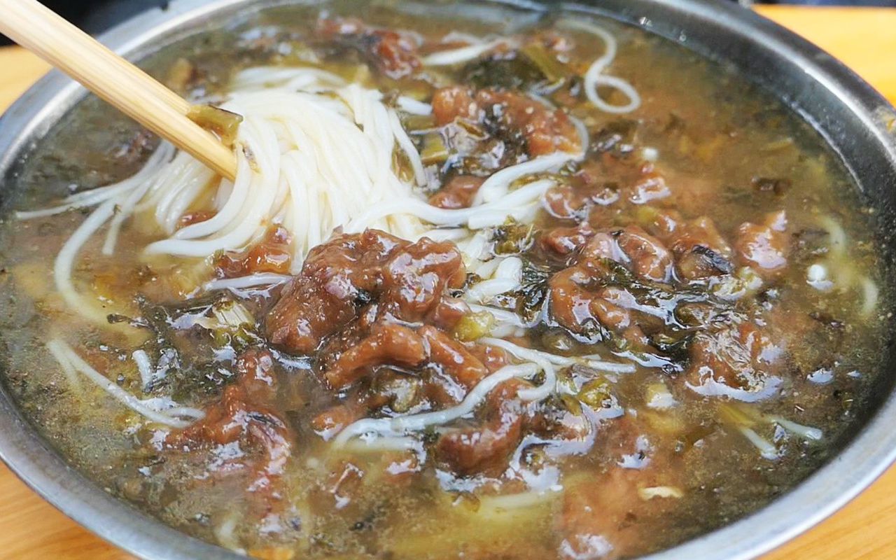 不吃牛肉火锅了,一碗潮汕特色牛肉面,能让人感动的牛肉面