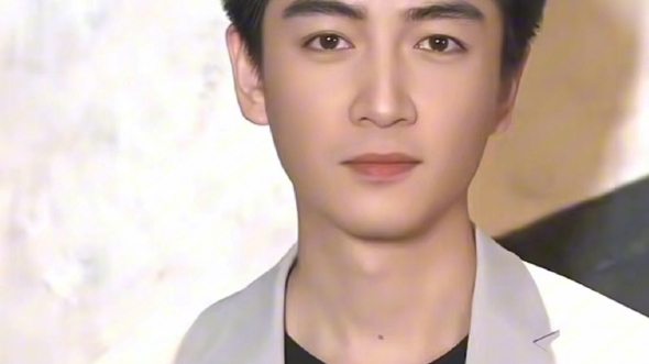 陈晓的面相分析,思想很独立,很通透,贵人运很好