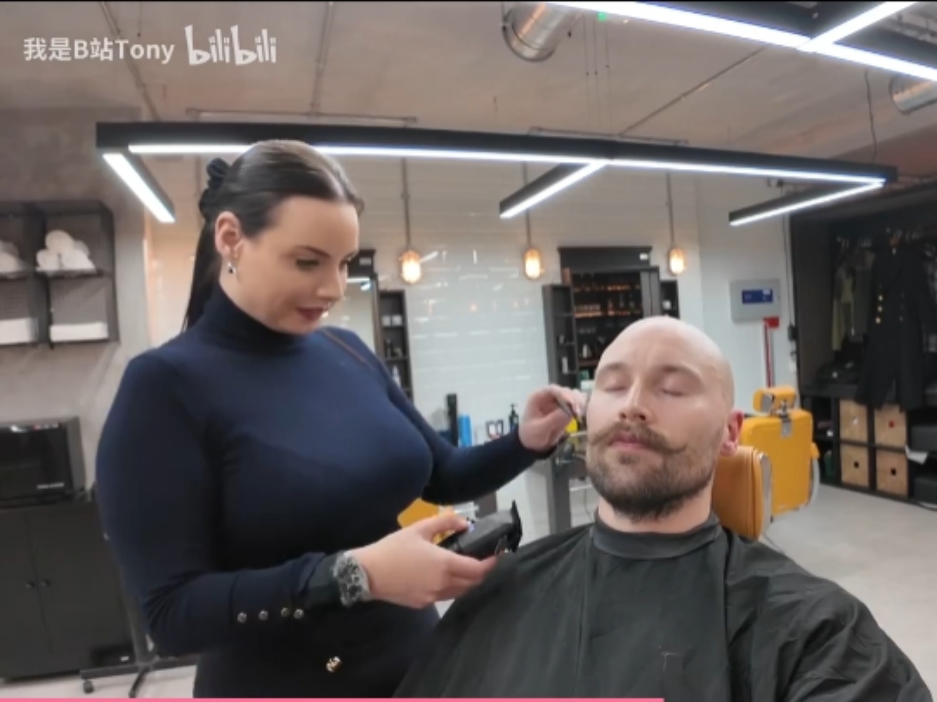 【布拉德探店之旅】美丽的barber,这个体格子好多人喜欢吧