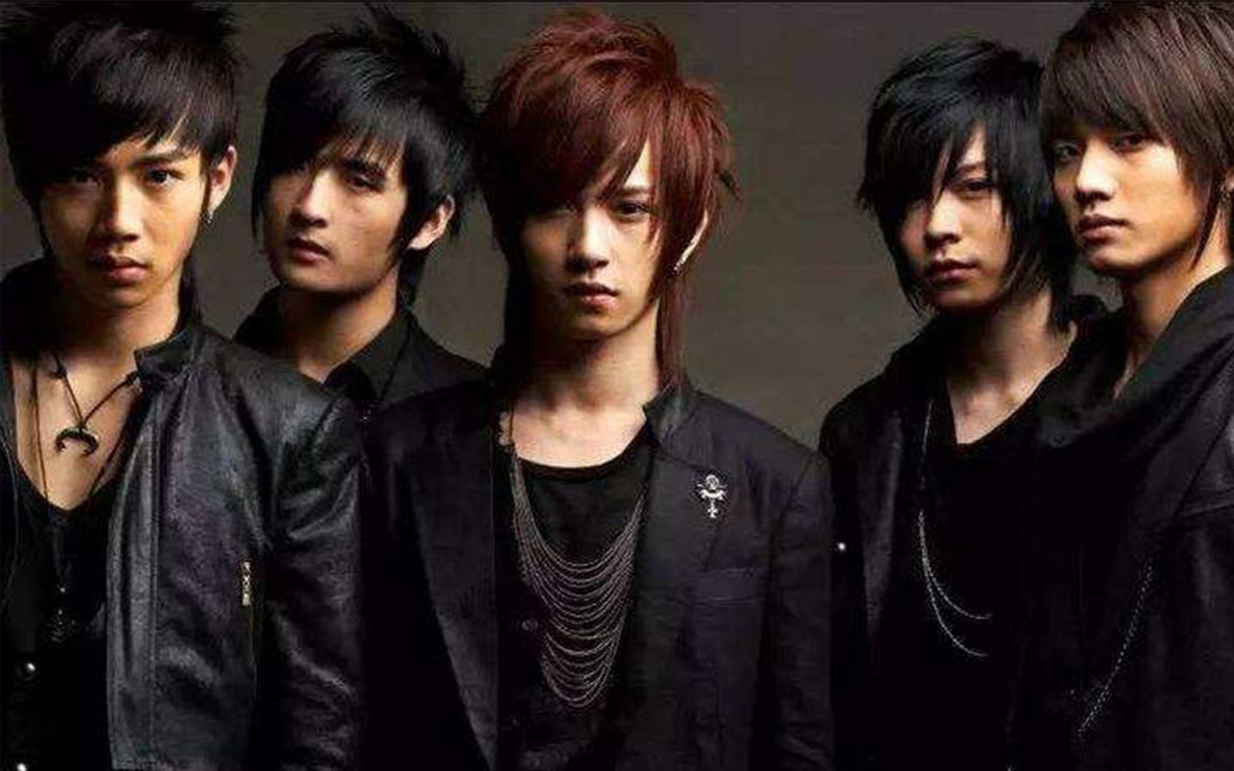 至上励合的这首歌,是当年火遍网络的神曲,回忆满满