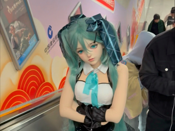 【kigurumi】窝趣地铁惊现初音未来哔哩哔哩bilibili