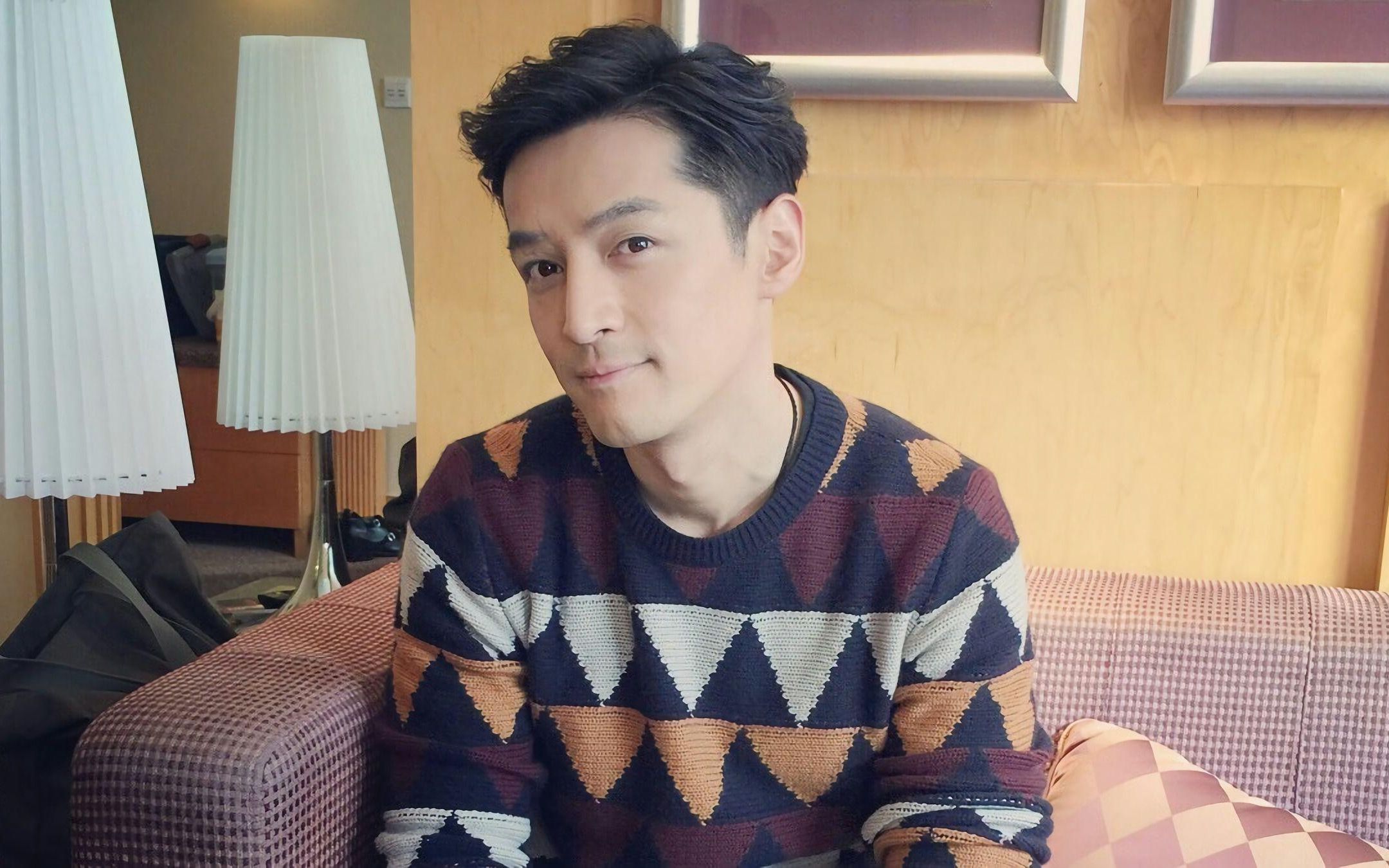 鲁豫有约:胡歌首提前任女友薛佳凝,眼含泪水哽咽到说不出话,心酸!