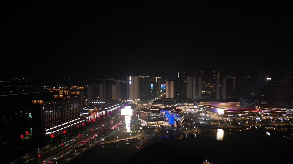 房車自駕遊,珠海金灣區華髮商都無人機航拍夜景.