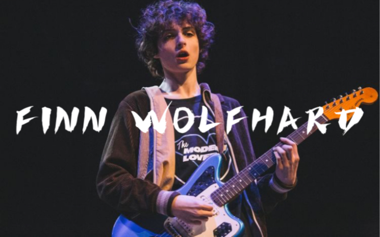 [图]Finn Wolfhard｜前排视角的Where is my mind cover live