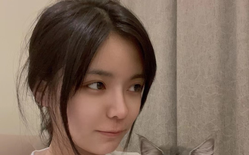 《we dont talk anymore》 al佳佳子