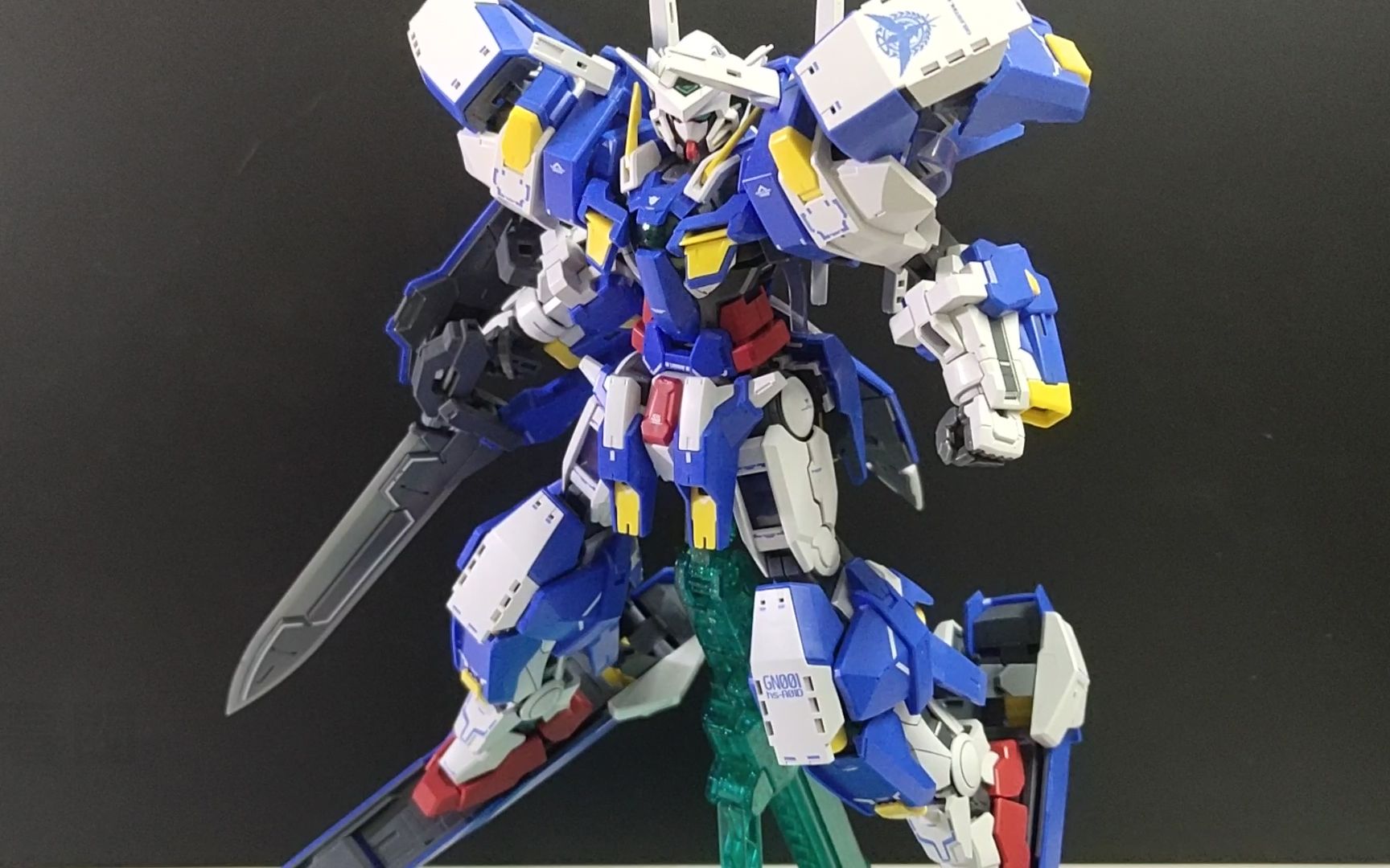 [胶响乐]mg雪崩能天使拼装过程_哔哩哔哩_bilibili