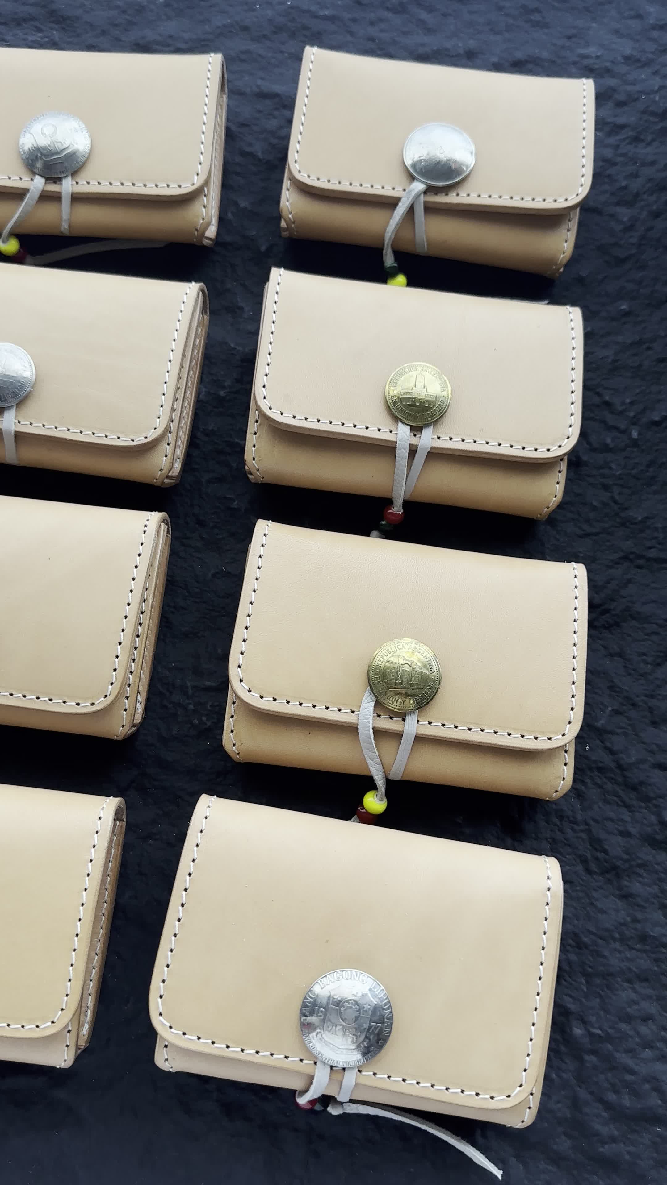 探鹿族手工皮具牛皮零钱包名片夹原色米色植鞣革皮夹子