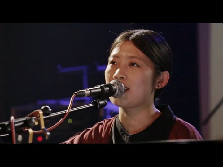 jam - 七月上【官方mv】歌手:jam 发布:2016-01-01