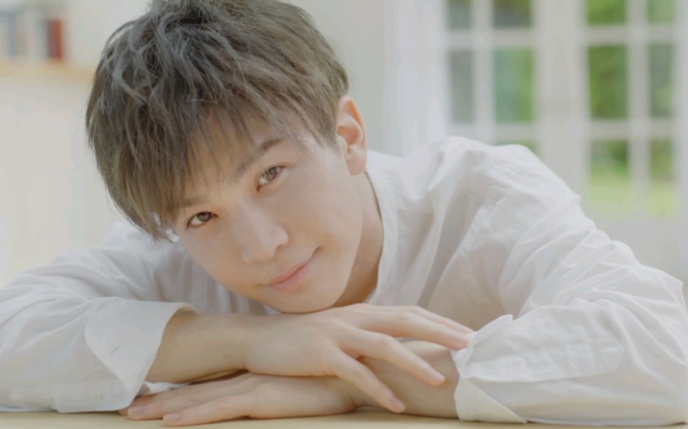 【岩田刚典】ffas[webcm]「触りたくなる肌へ」|ffasアンバサダ一就任