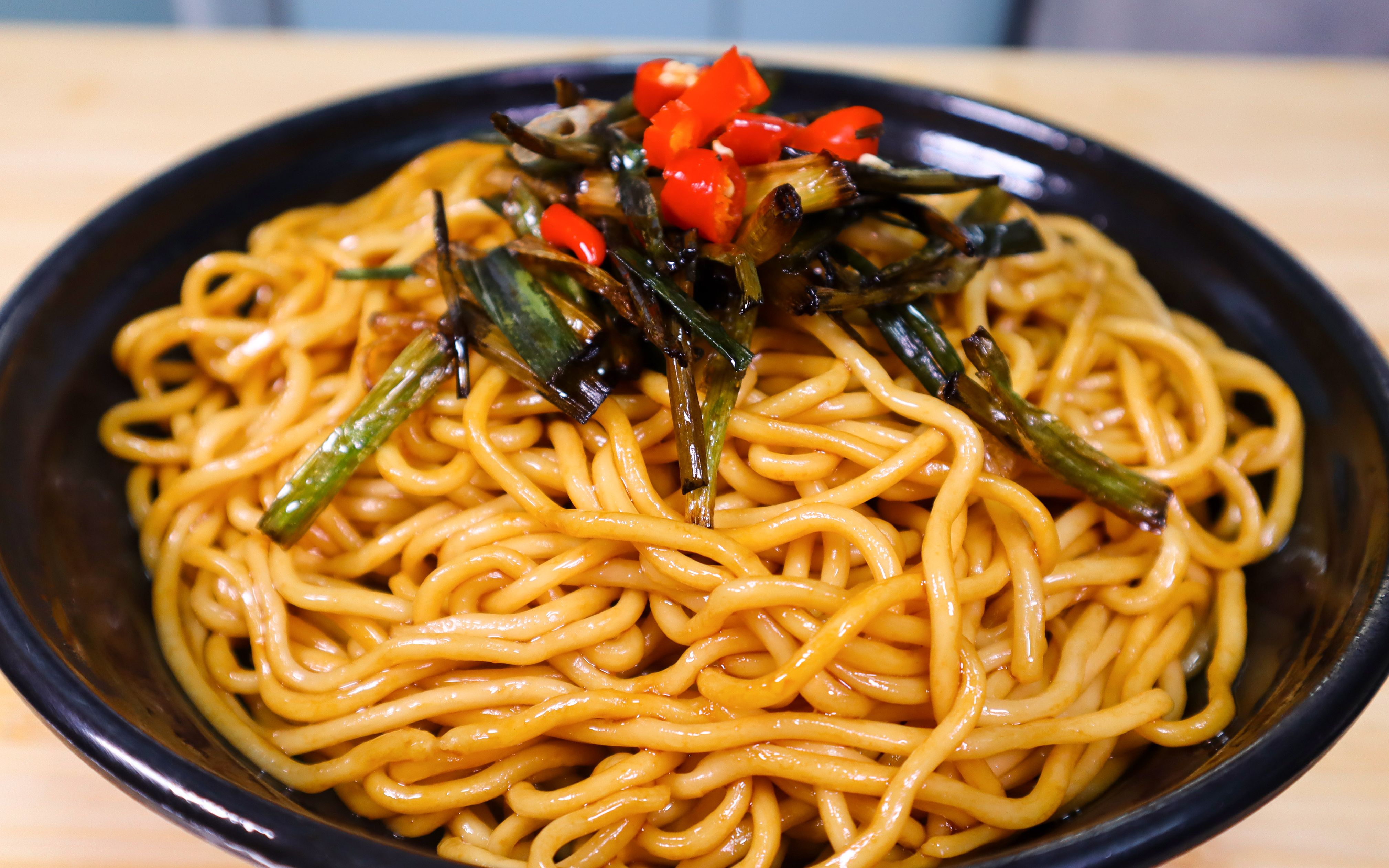 老上海葱油拌面正确做法葱香浓郁不起坨