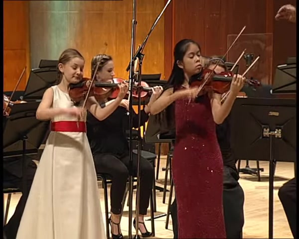 [图]【爱尔玛多伊彻】巴赫D小调双小提琴协奏曲 Bach BWV 1043 | Alma Deutscher, Tanya Zhou