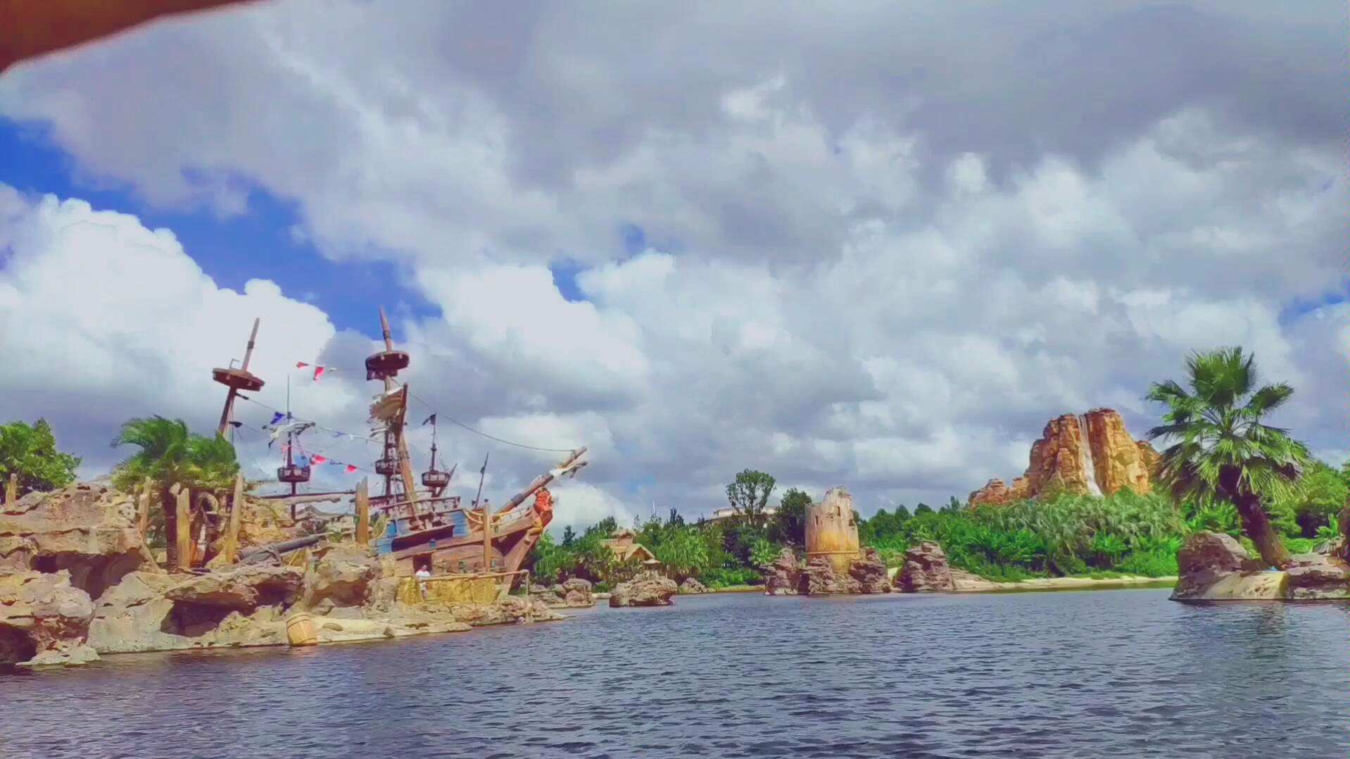 你一定没见过如此美的上海迪士尼宝藏湾