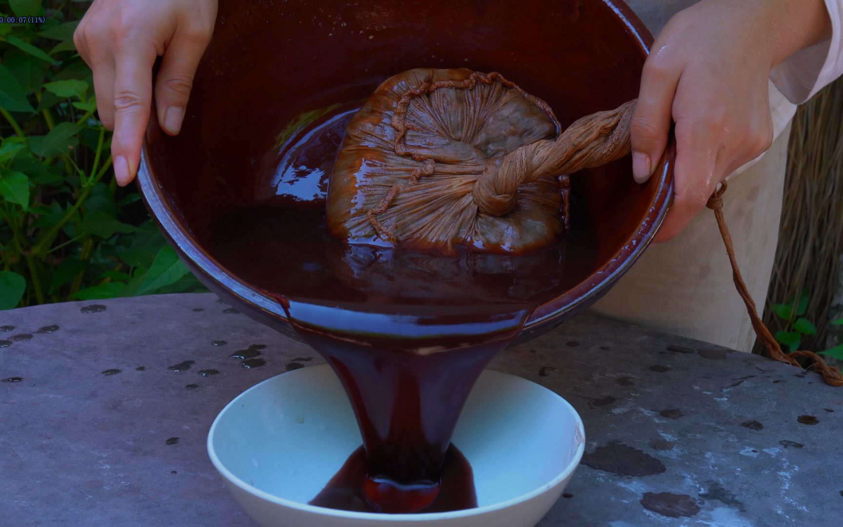 小时候最爱吃的野枇杷凉粉这样做,真香!还是小时候的味道