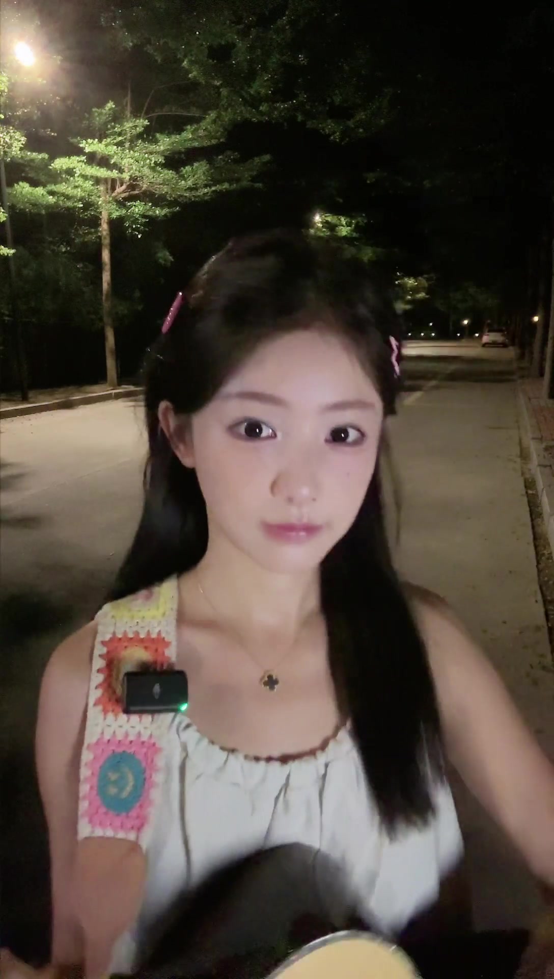 08.03_00:27汕头甜妹蜡笔小憨憨直播回放