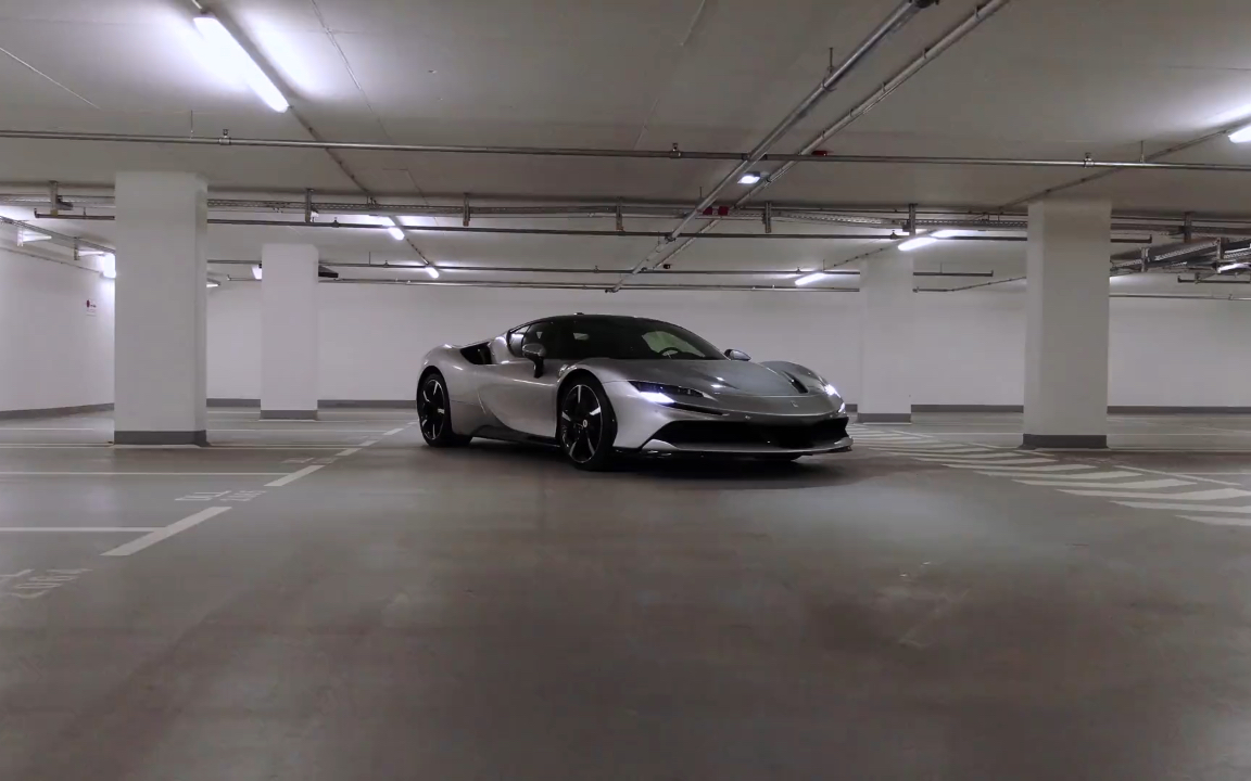 法拉利sf90的压迫感