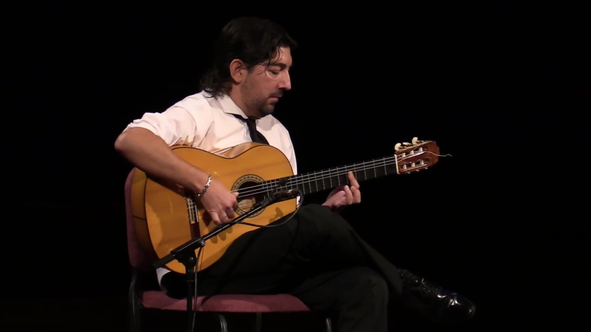 目前世界数一数二的弗拉门戈吉他大师安东尼奥雷伊