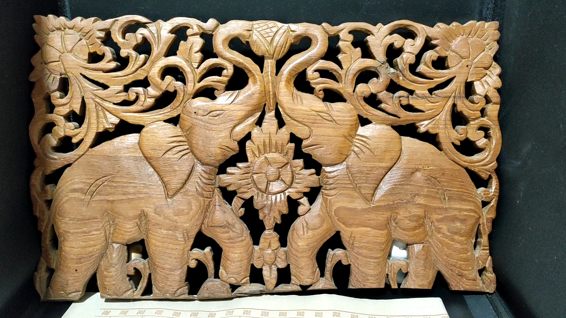 泰国工艺品柚木雕花板玄关壁挂会所餐厅装饰挂件大象木雕壁挂画长