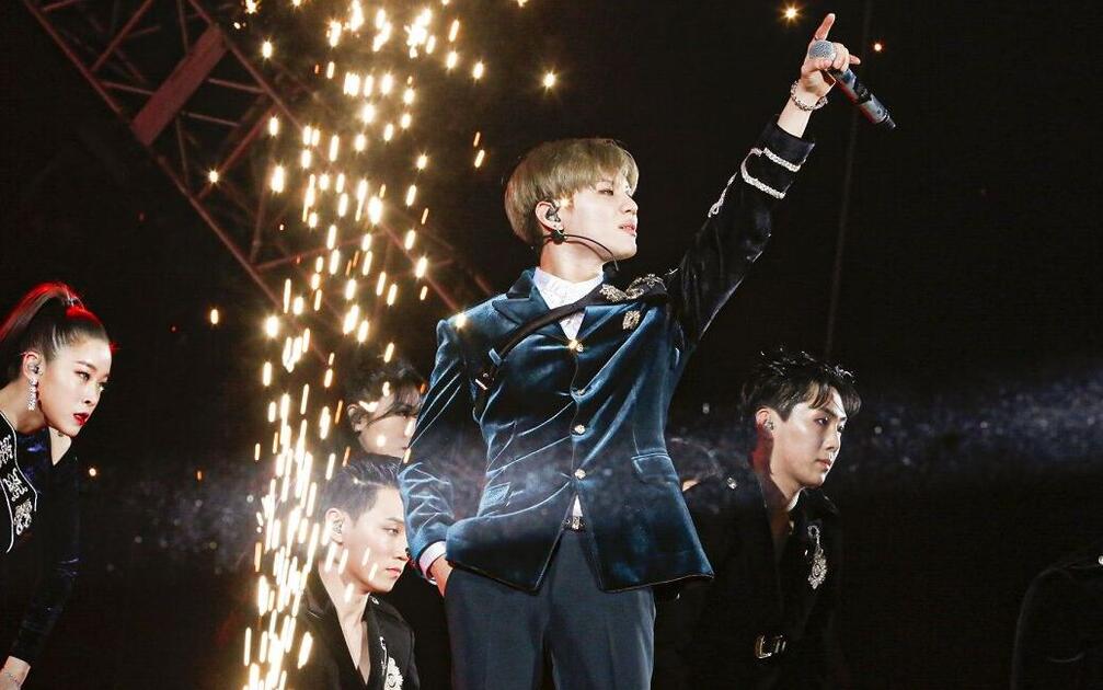泰民】TAEMIN 2ND CONCERT [T1001101] in JAPAN 无字高清完整跨年现场