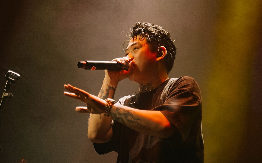 派克特写给妻子《wotwt》"不变的是把你的手紧紧握在手里"_哔哩哔哩