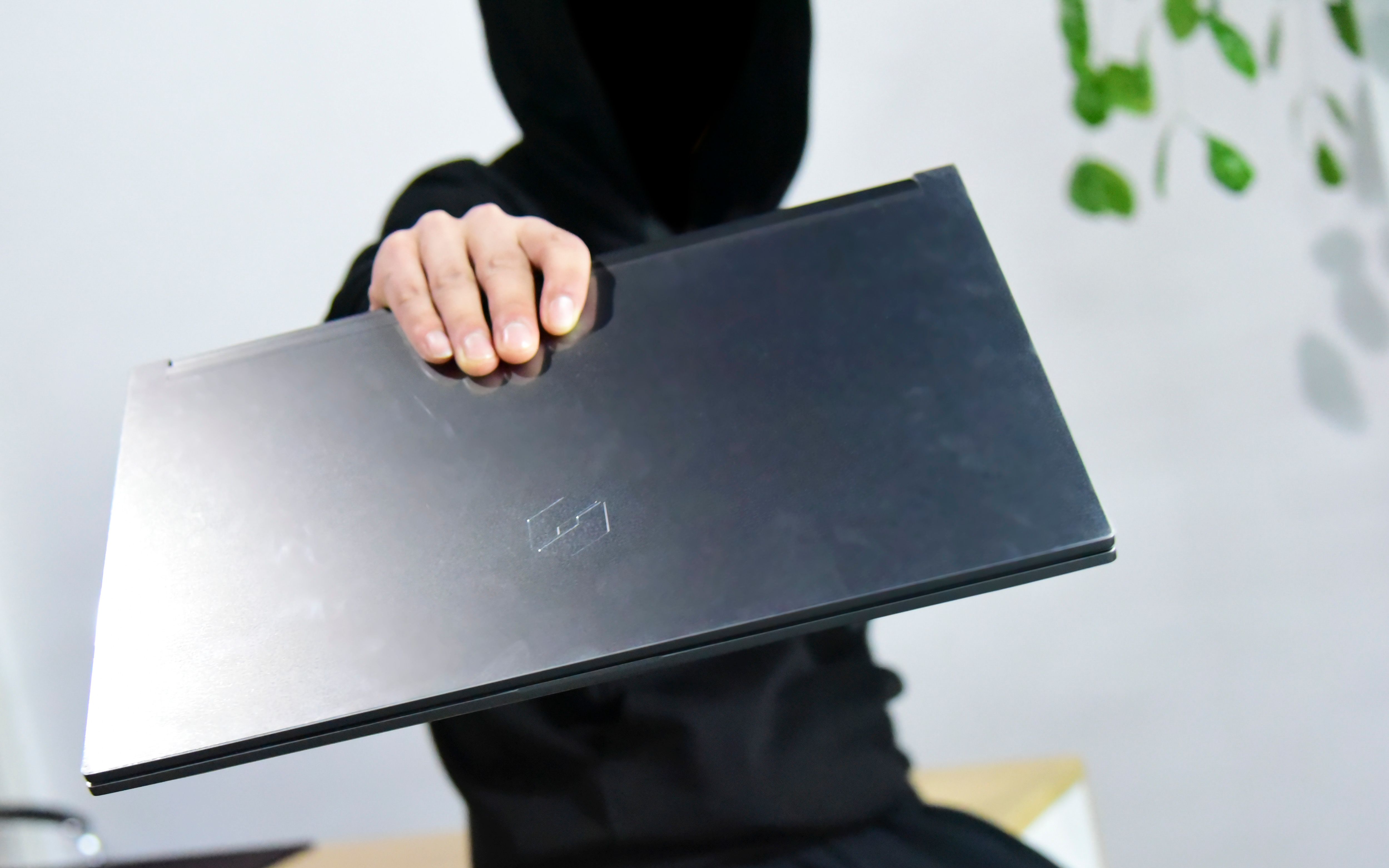 甜鱼简评品控玄学机械革命z3airs开箱