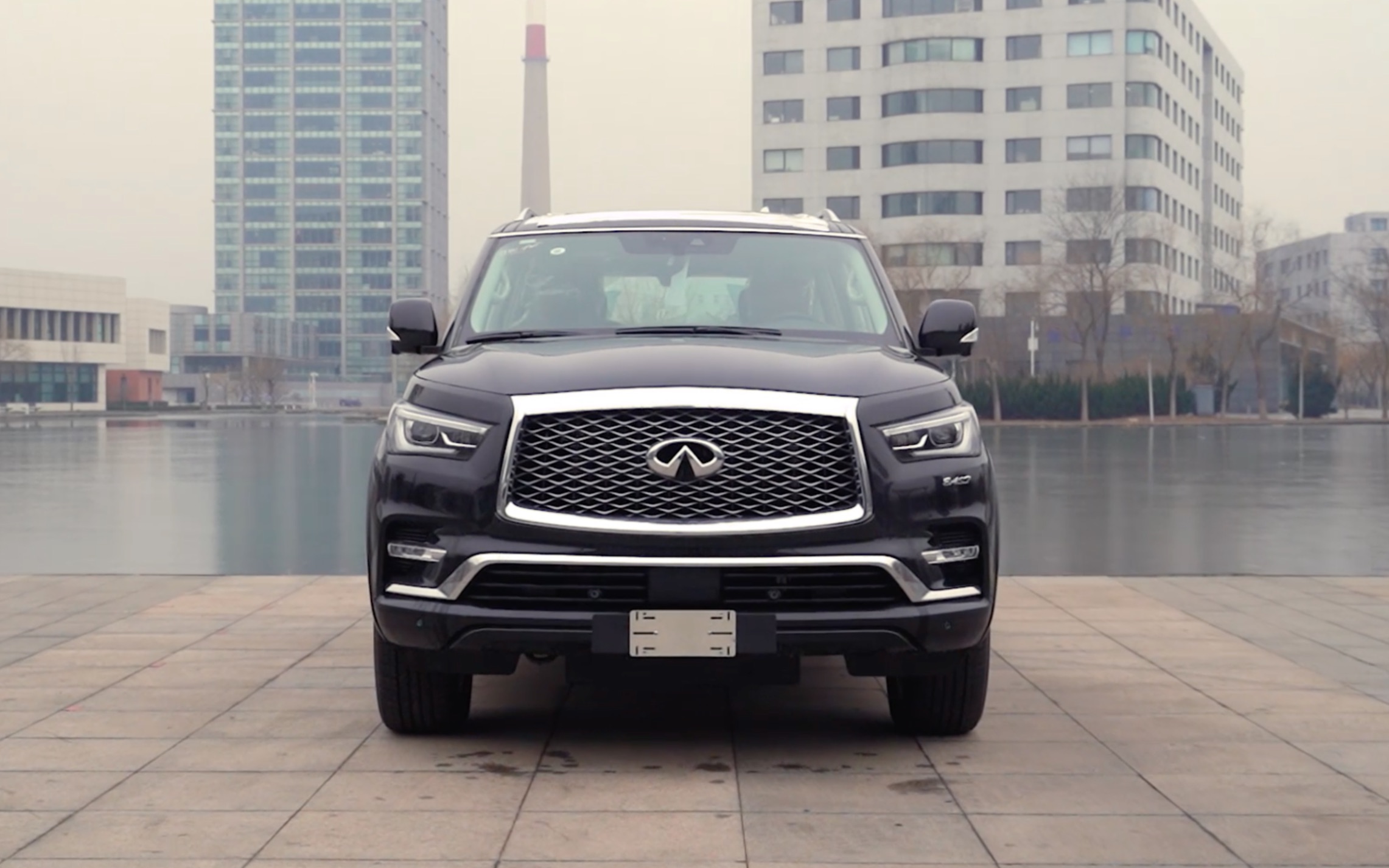 陆地大鲨鱼,英菲尼迪qx80