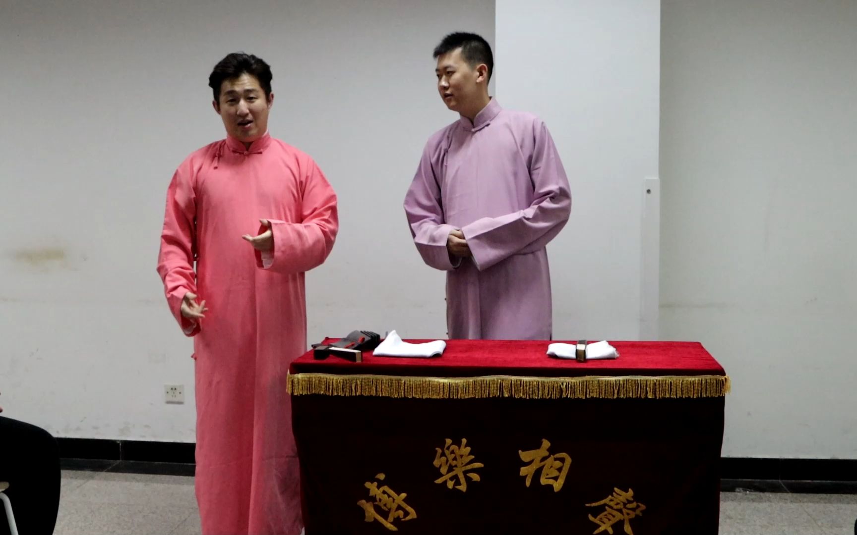 博乐相声社《拴娃娃》魏瑛东 赵鹏