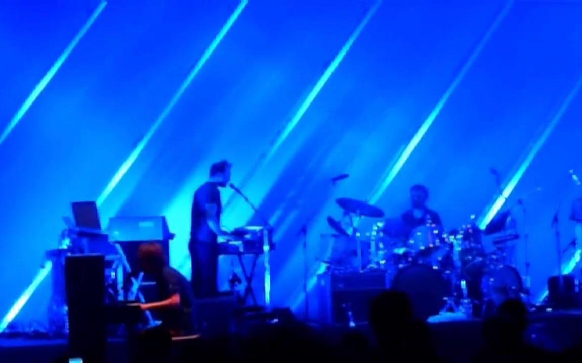 [图]【Atoms For Peace】2009年演唱会 Orpheum Theatre [11 Songs + 5 Bonus]