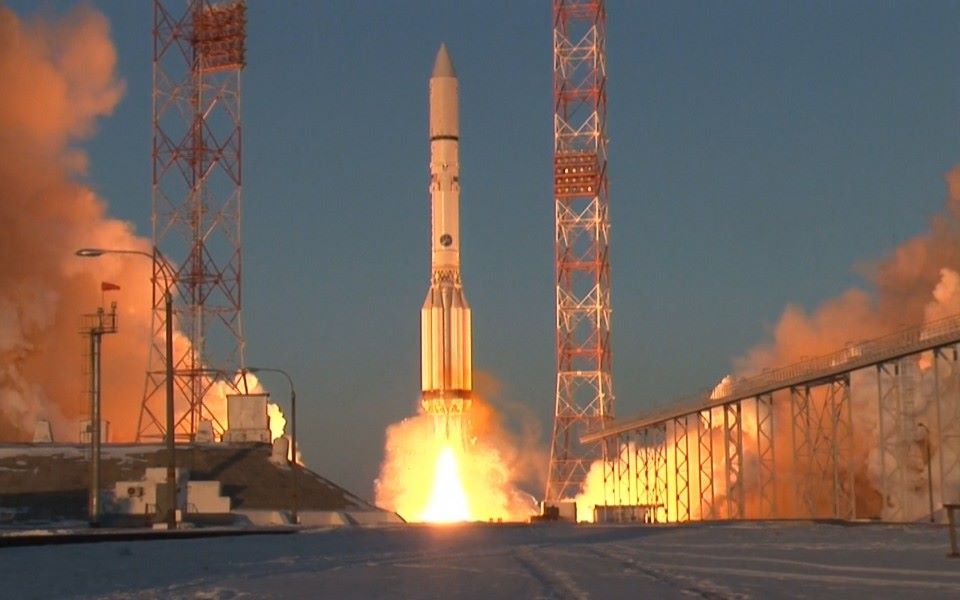 质子号火箭质子m发射成功将美国卫星送入太空