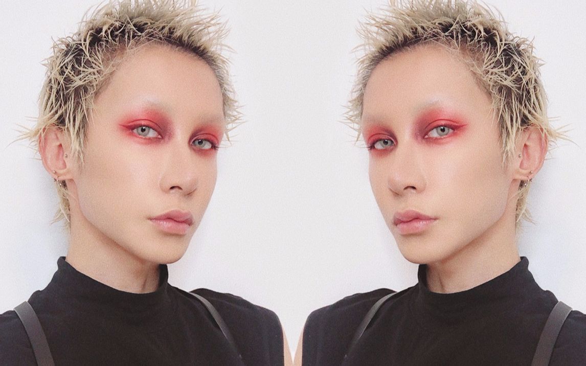 美妆攻击力爆表超丧病态妆