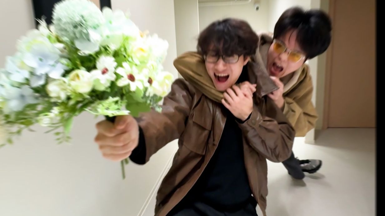 当雀巢工作室迎来第一个女性员工...