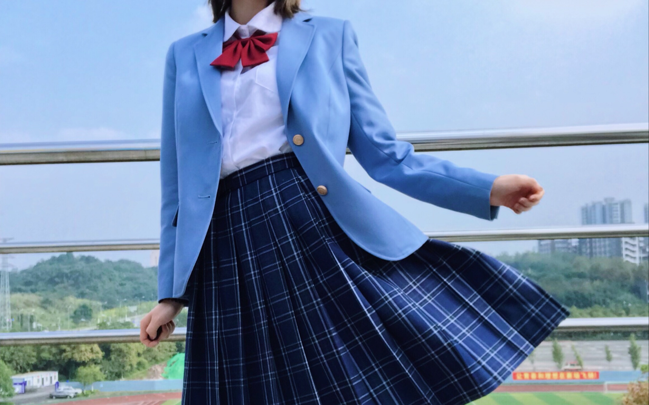 柚子的制服穿搭01中牌西服阳光下的jk是蓝色的成为天使优等生吧