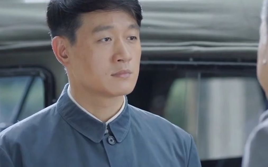 奔腾年代常郡博高考第一不被录取远赴欧洲留学尊严的活着