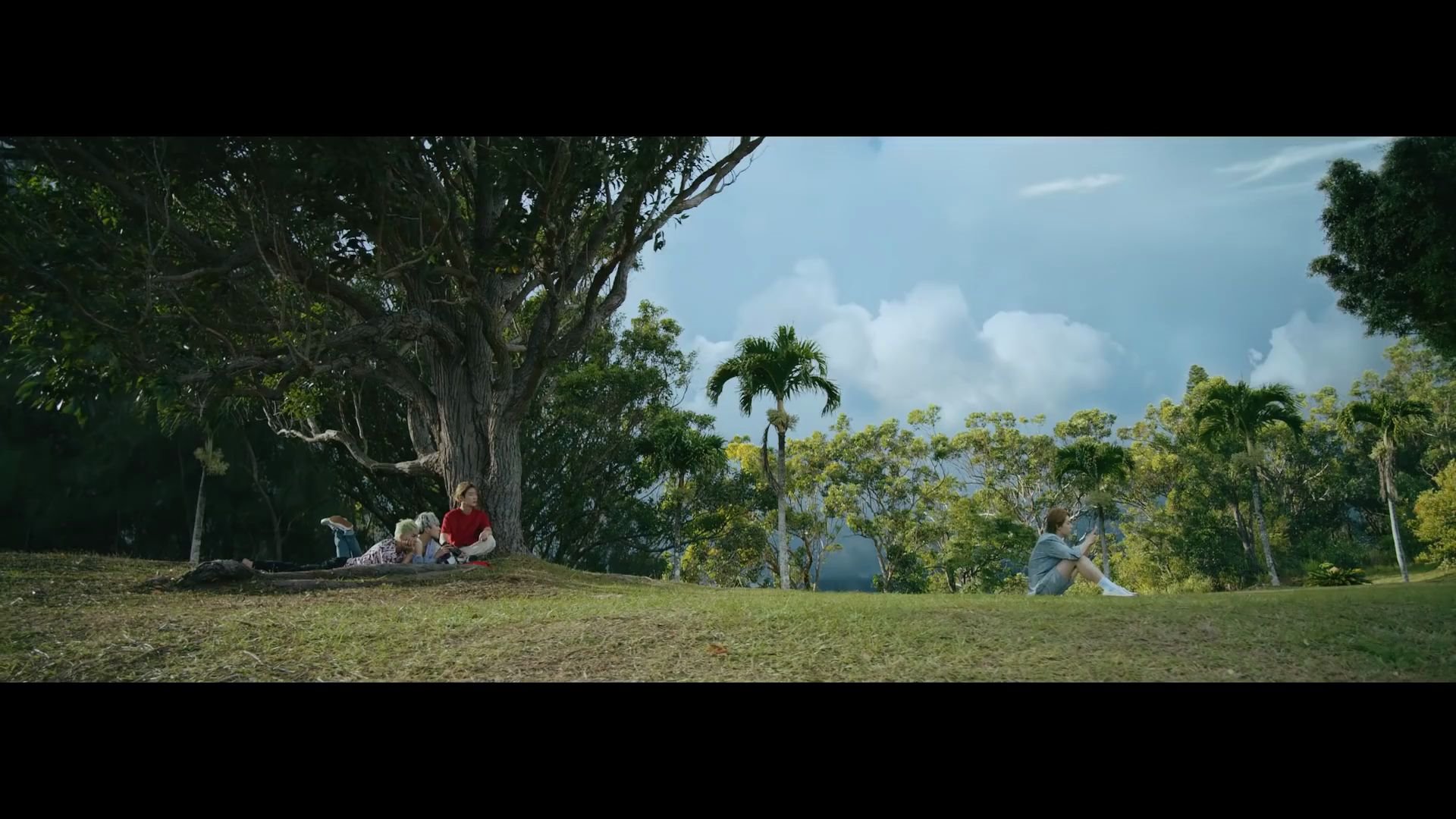 【winner】夏日清新风&电影级mv每一帧都是壁纸《love me love me》