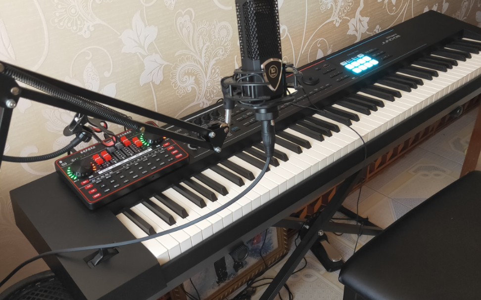 罗兰junods88音序器即兴弹奏求大神指导