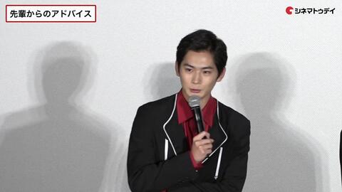 ゼロワン 高橋文哉 奥野壮 押田岳と アルトじゃないと 披露 映画 仮面ライダー 令和 ザ ファースト ジェネレーション 大ヒット舞台あいさつ 哔哩哔哩