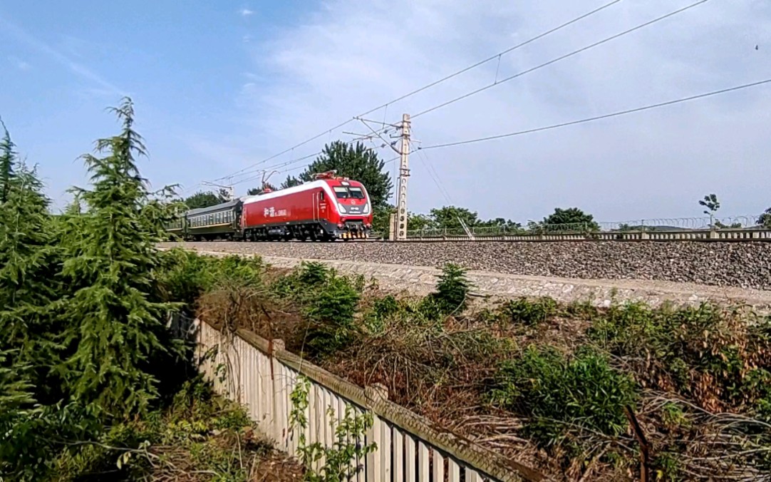 hxd1d-0141牽引k464次列車通過永寧鎮站上行線