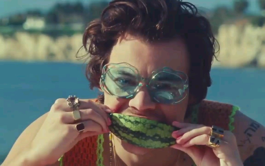 进来一起啃西瓜watermelonsugarhigh