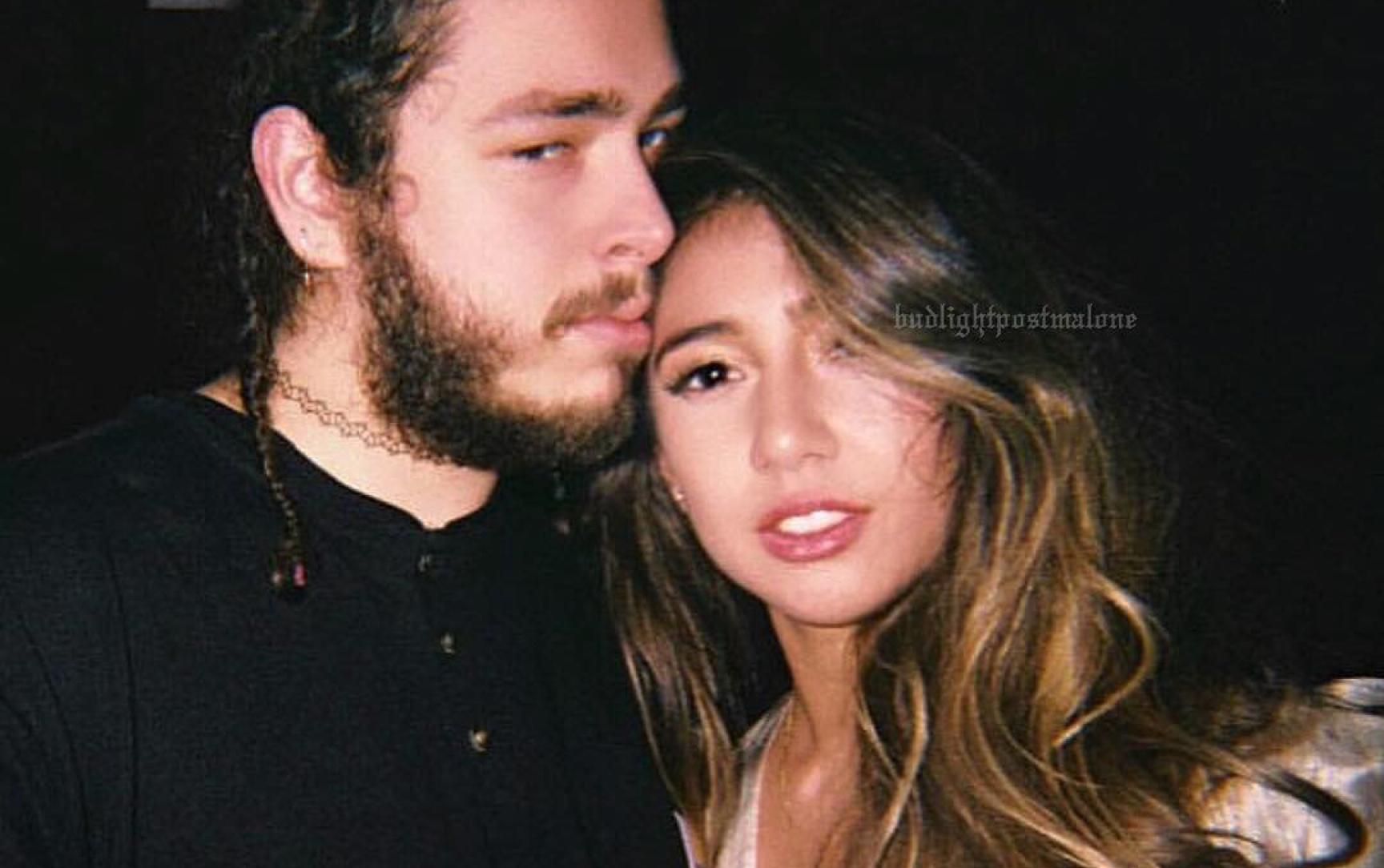 postmalone不开心我衣服都脱了女朋友竟然只拍他