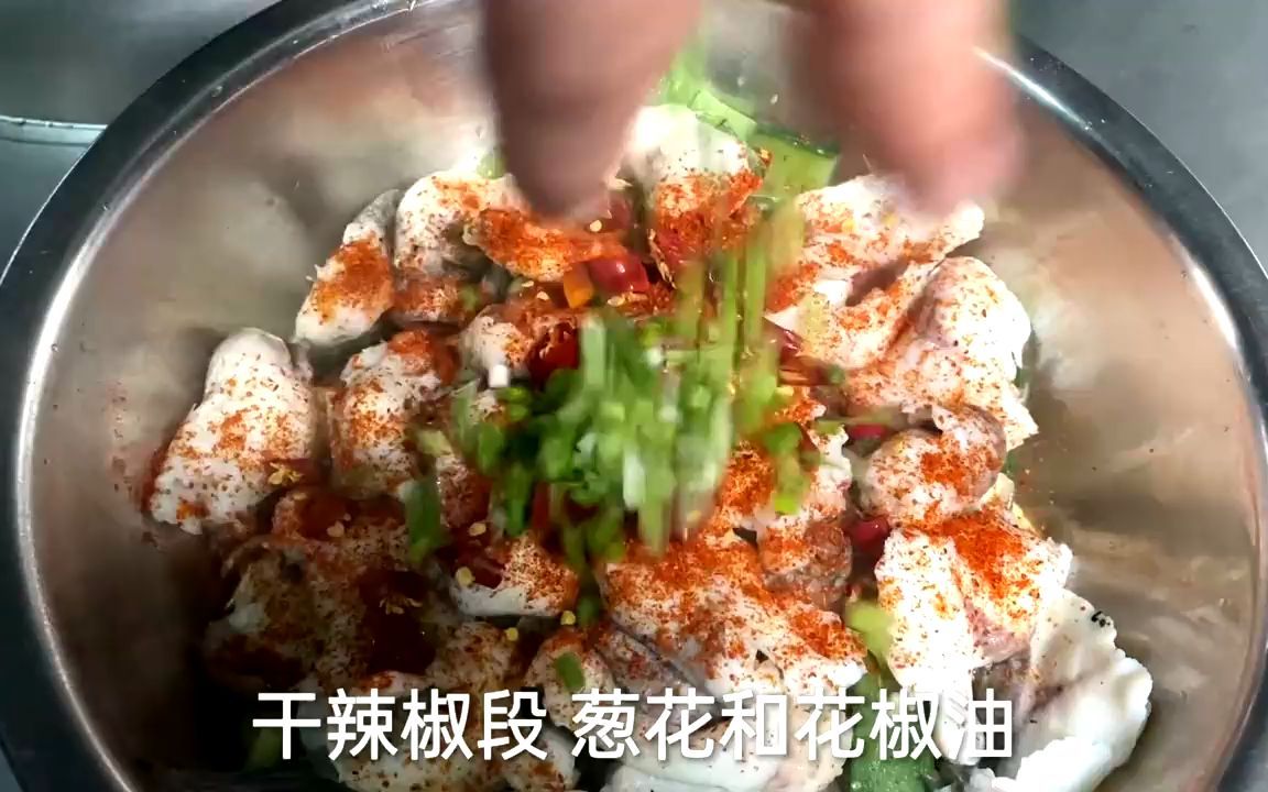 湘菜之经典:香辣鱼片!20年厨龄的大厨分享制作过程!哔哩哔哩bilibili