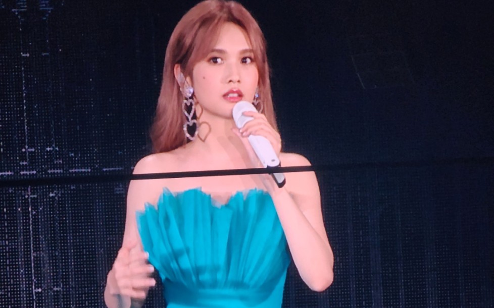 8.26杨丞琳演唱会随手录《搁浅》片段