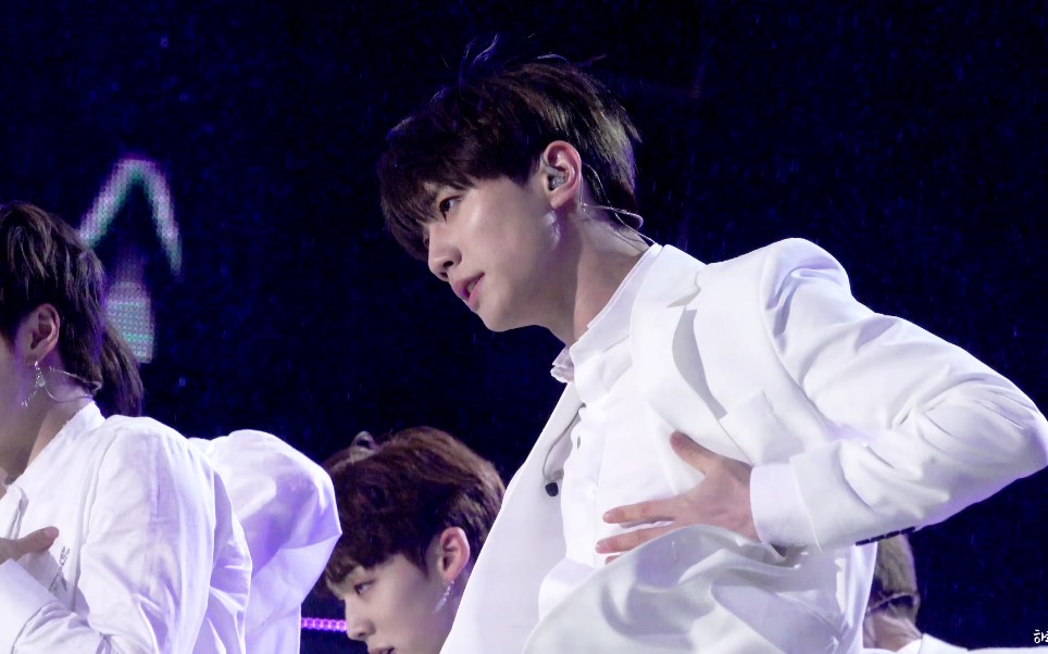 180512 李濬荣 u-kiss / unb:感觉  ☆2018梦想演唱会