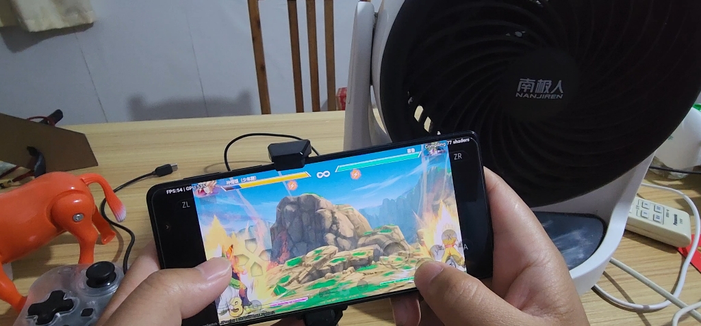 [图]呆萌switch模拟器测试龙珠斗士z，跟老版蛋蛋bug差不多