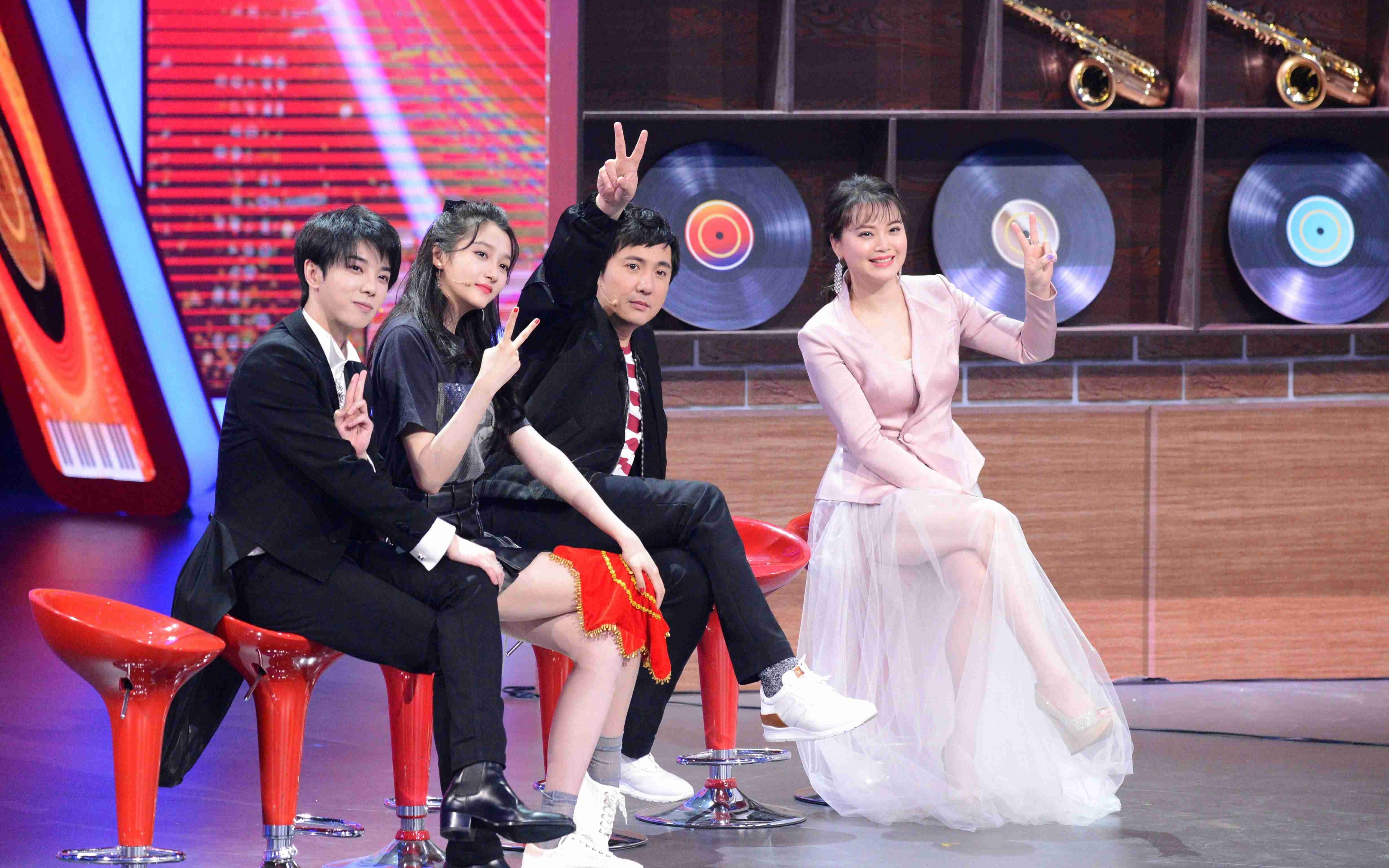 王牌传声筒游戏合集:史上最顺利的一场,沈腾超常发挥东北人秒懂