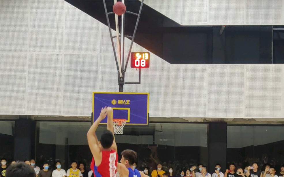 路人王厦门站三分绝杀晶爷