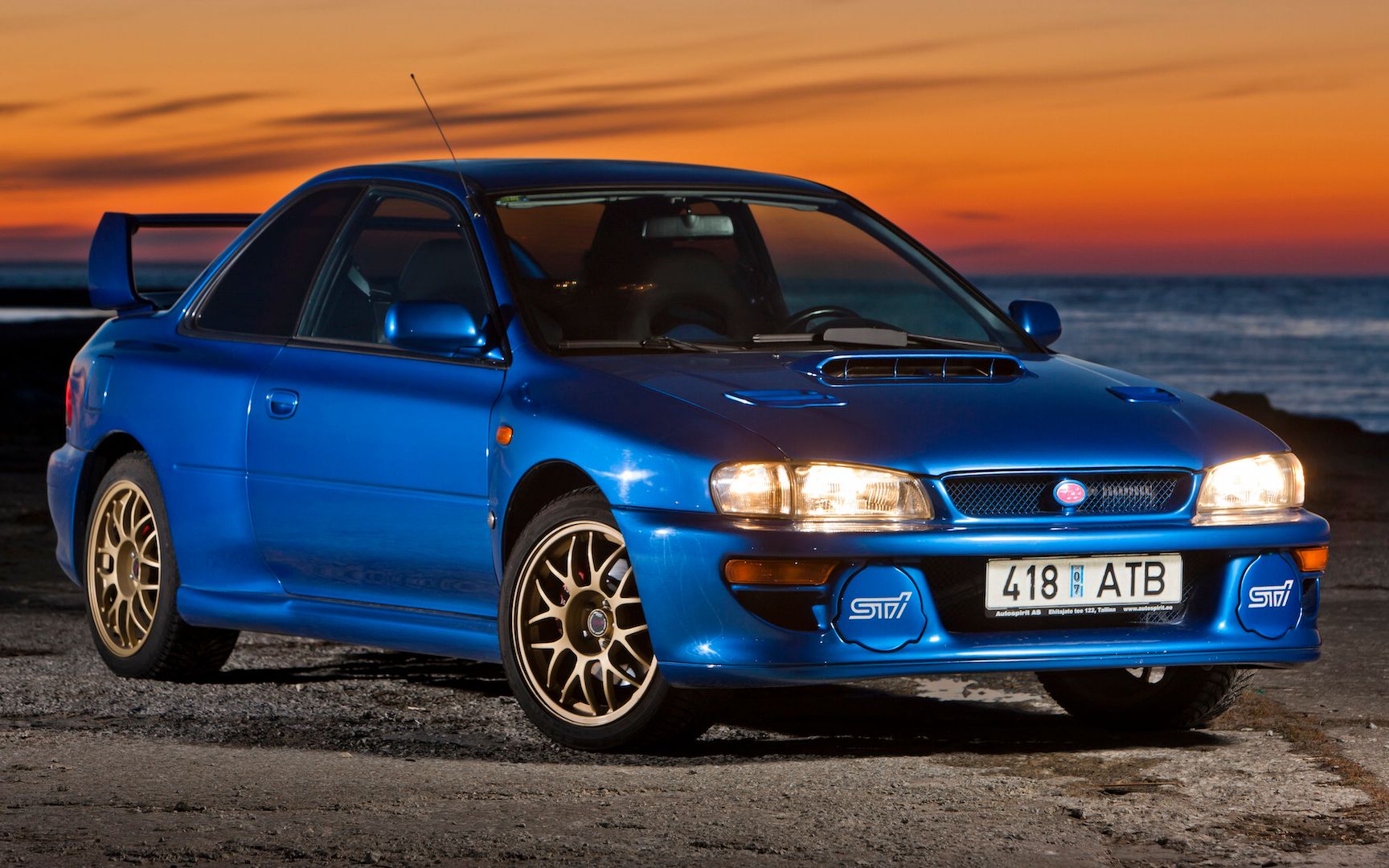 takara tomy多美卡15号 subaru impreza 22b-sti version 开箱视频