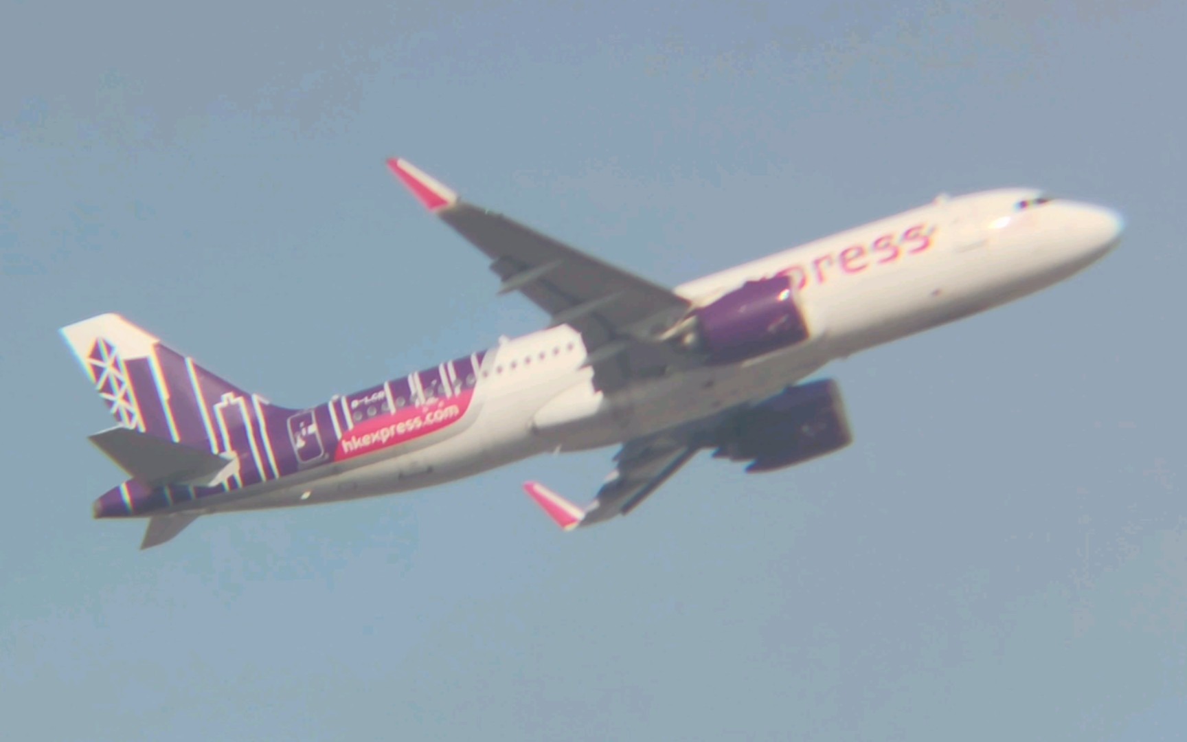 香港快运航空a320neo首尔仁川机场16l起飞