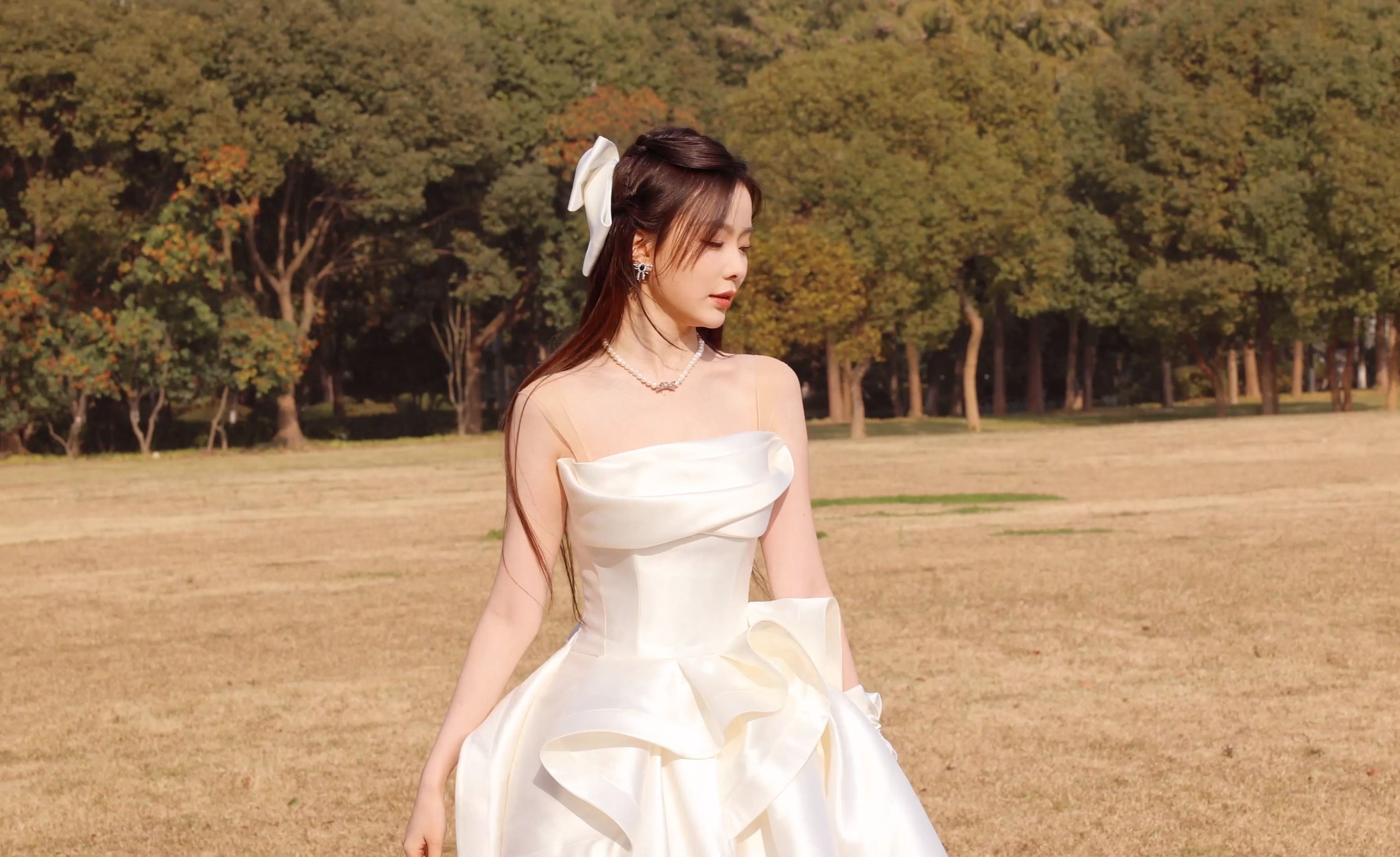 陈卓璇《我们的歌》第10期妆造拍摄花絮