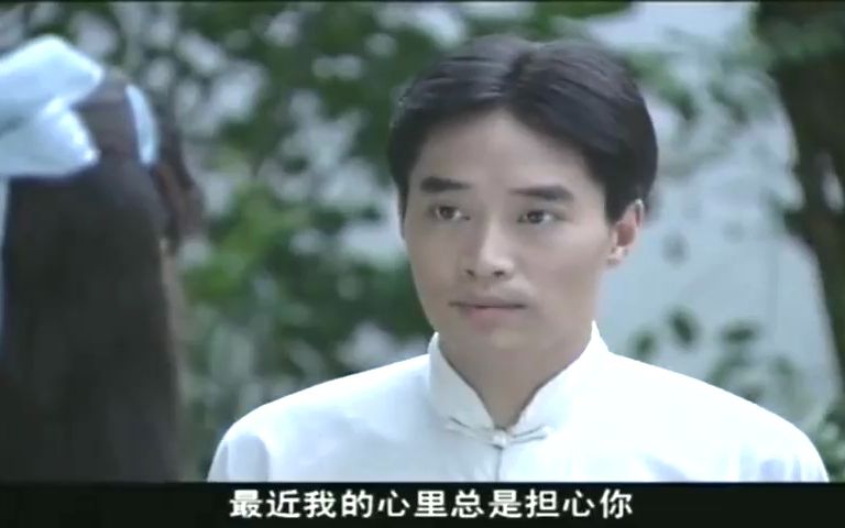 暗战风云:女八路编草鞋,小战士还以为是给他的,真是自作多情