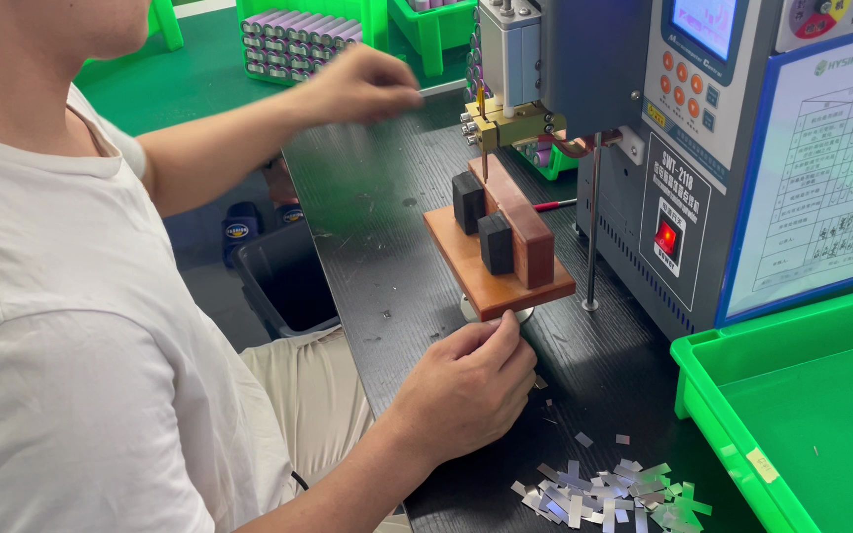 18650 2并电池点焊