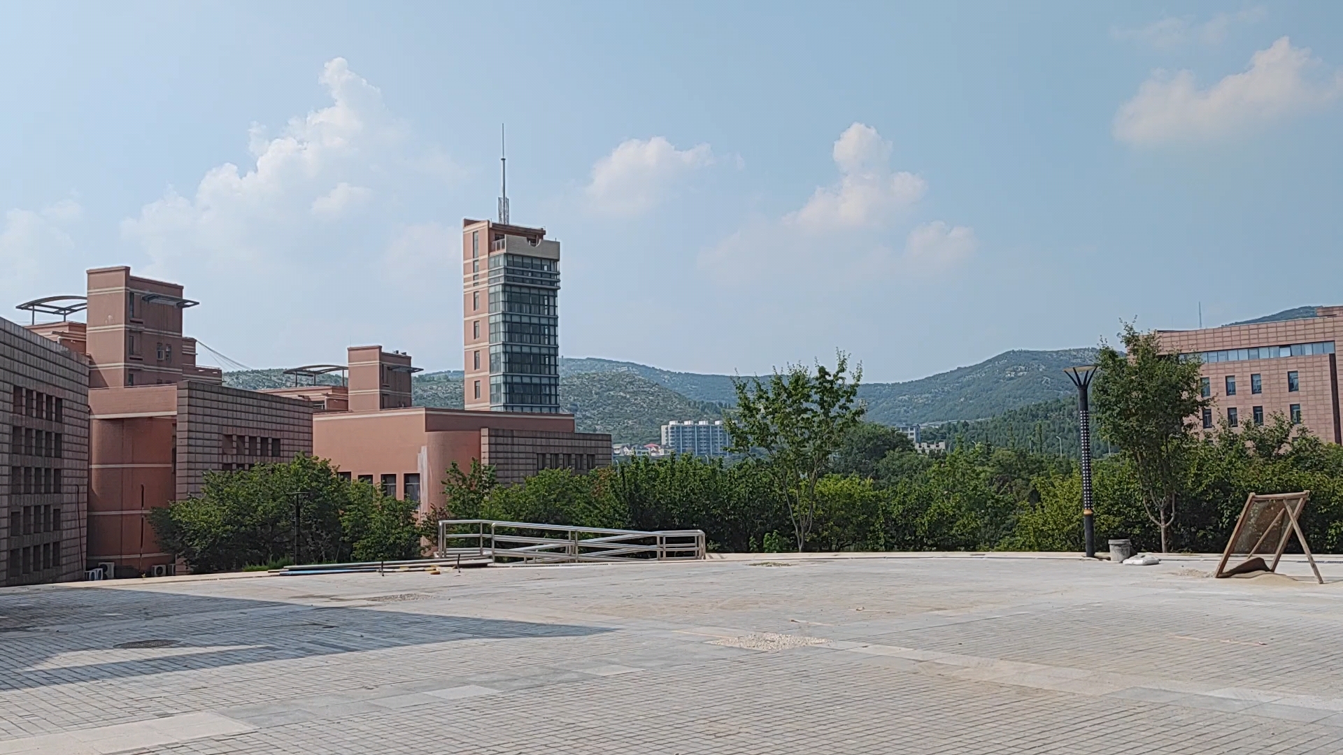 山东大学兴隆山校区济南的夏天喜欢就一键三连吧～_哔哩哔哩_bilibili